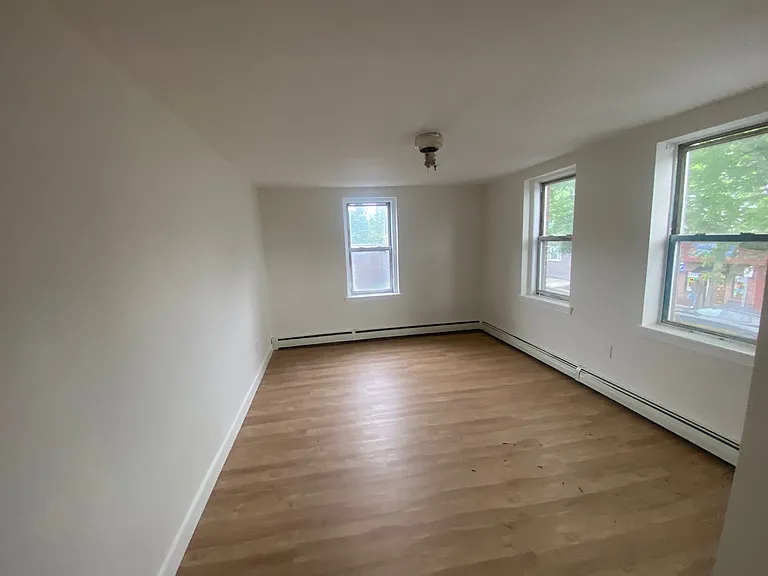 151 Highland Ave #1 — Photo 11