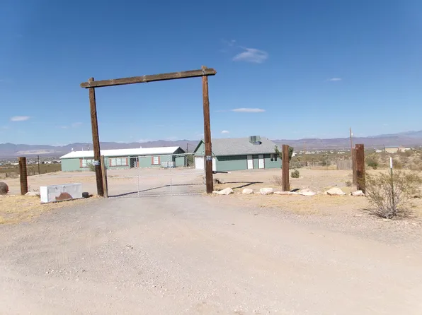 1464 S Dragoon Rd, Golden Valley, AZ 86413