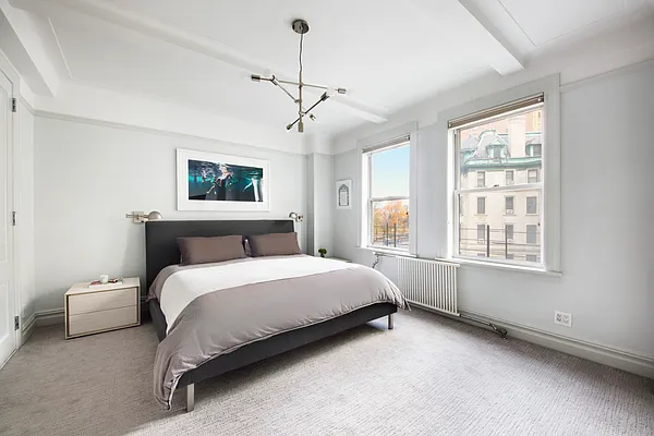 Sold by Stribling | media 24