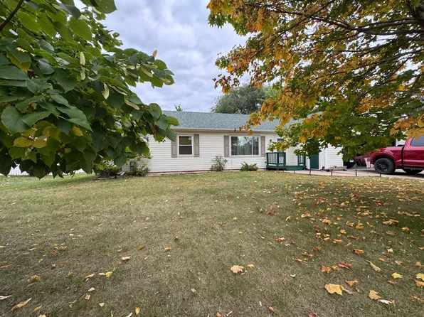 1158 Valley View Rd, Lake City, MN 55041