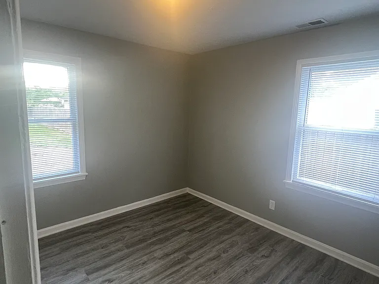 5419 Decker Rd — Photo 2