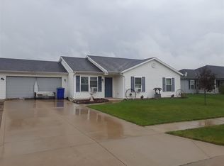 612 W Liberty St, Butler, IN 46721