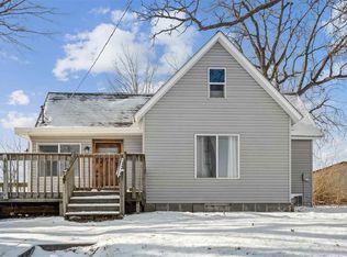 419 N High Ave, Oxford, IA 52322