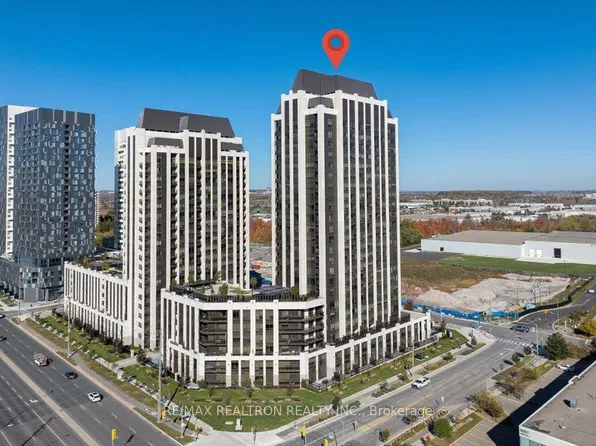 9075 Jane St #802, Vaughan, ON L4K 4L8