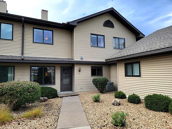 2nd image of 5465 Orleans Ln N APT 2