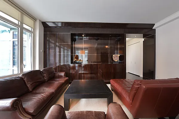 Rented by VRE | media 23