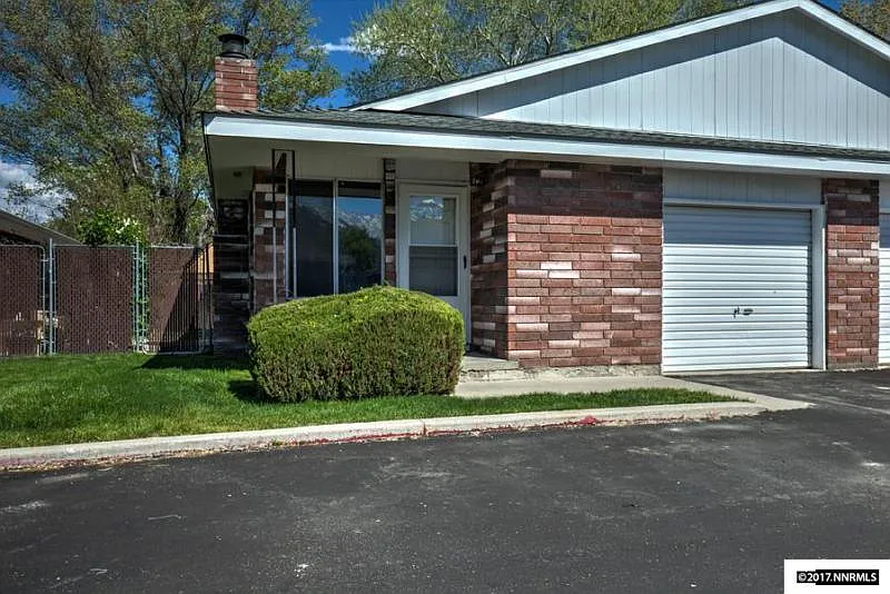 3143 Imperial Way photo 1