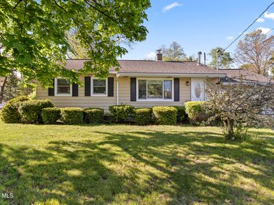 14 Marie Parkway, Loudonville, NY, 12211