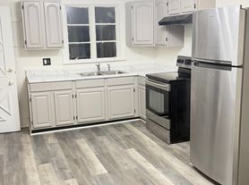 405 E Market St, Pottsville, PA