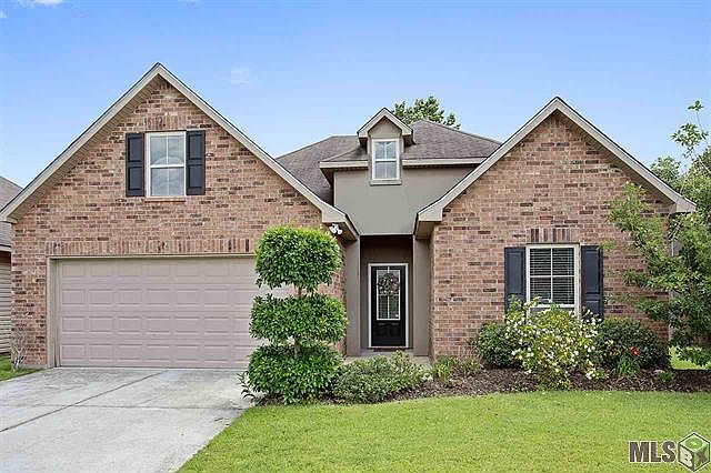 1st image of 17092 Richmond Dr