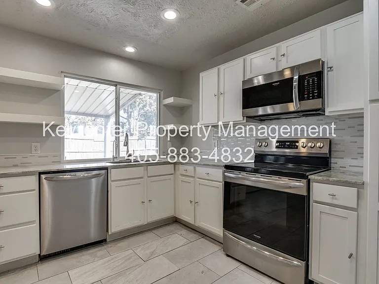 6913 Fawn Canyon Dr — Photo 21