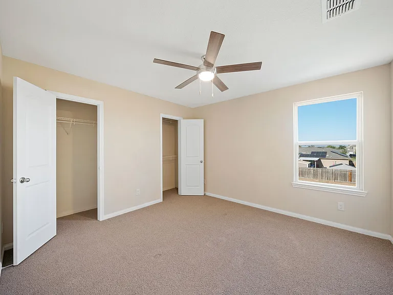 12241 Cashton — Photo 2