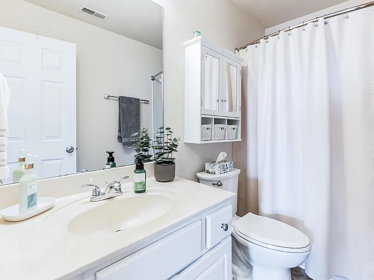 9598 Walkers Glen Dr — Photo 4