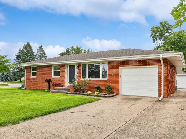 621 SE 4th St, Ankeny, IA 50021