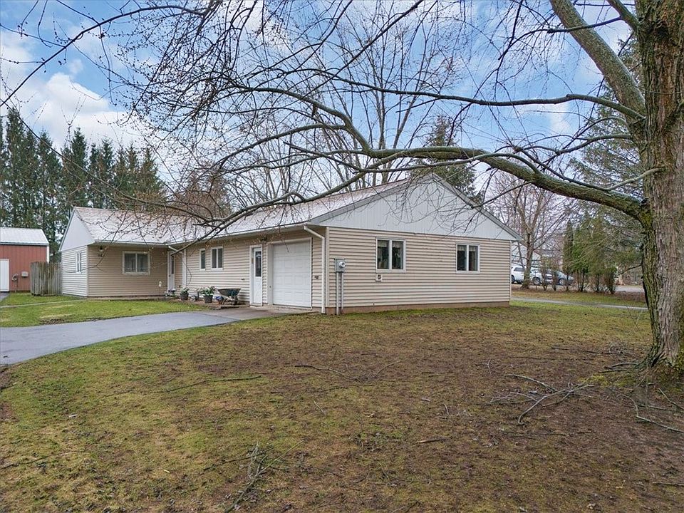 1st image of 1740 Kenyon Rd