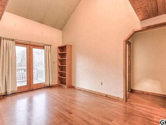 2nd image of 200 E Water St