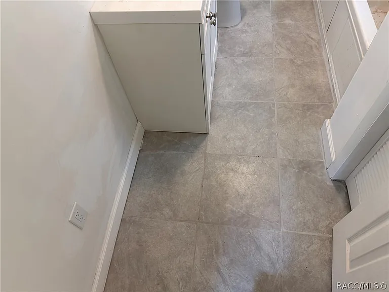1405 Eden Dr — Photo 15