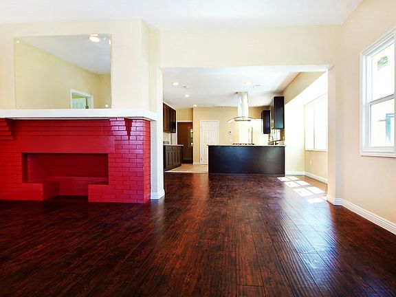 2nd image of 1476 W 47th St