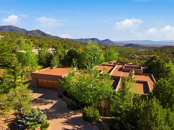 1145 S Summit Rdg, Santa Fe, NM 87501