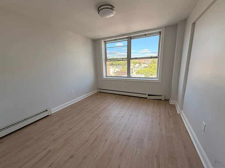 16 Olean Ave #41E — Photo 6