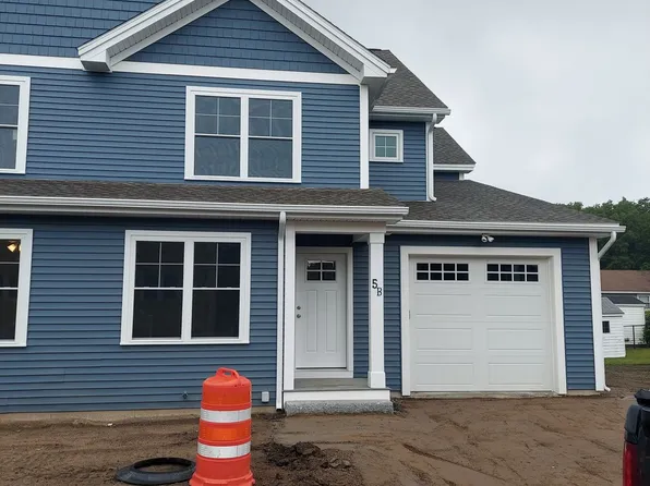 5 A & B 5th St, 5 5th St #5B, Nashua, NH 03060