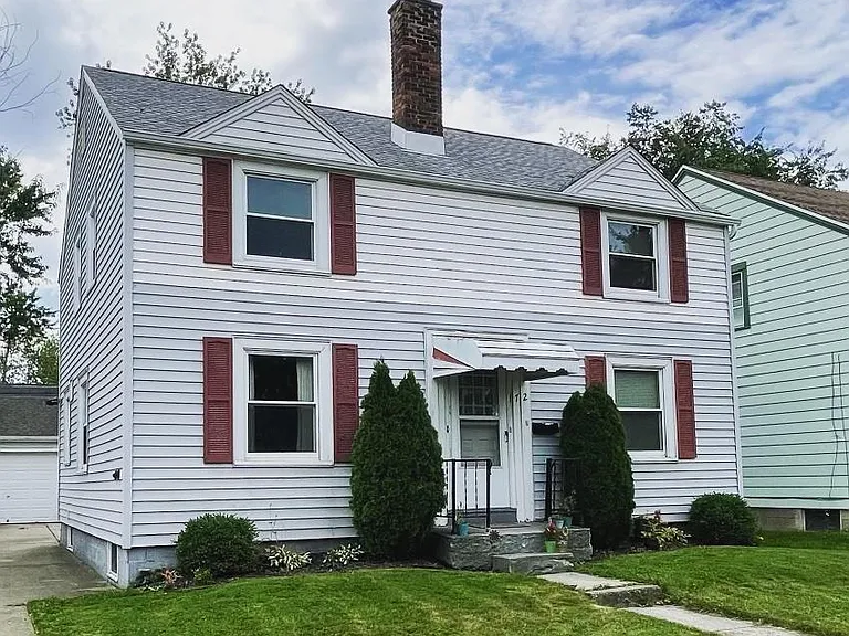 172 Pullman Ave — Photo 10
