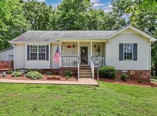 110 Acorn Dr, Dickson, TN 37055
