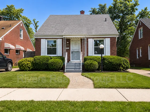8418 Grandville Ave, Detroit, MI 48228