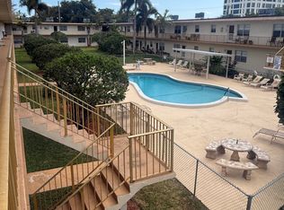 2525 Hollywood Blvd APT 221, Hollywood, FL 33020