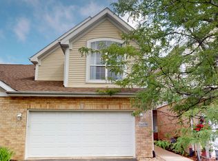 16158 Hillcrest Cir, Orland Park, IL 60467