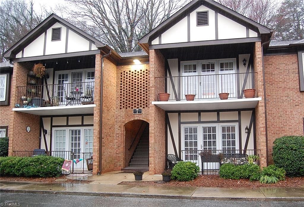 7 Fountain Manor Dr UNIT D, Greensboro, NC 27405 Zillow