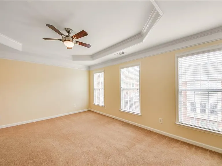 2776 Loftview Sq — Photo 26