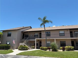 5735 Foxlake Dr APT 6, North Fort Myers, FL 33917