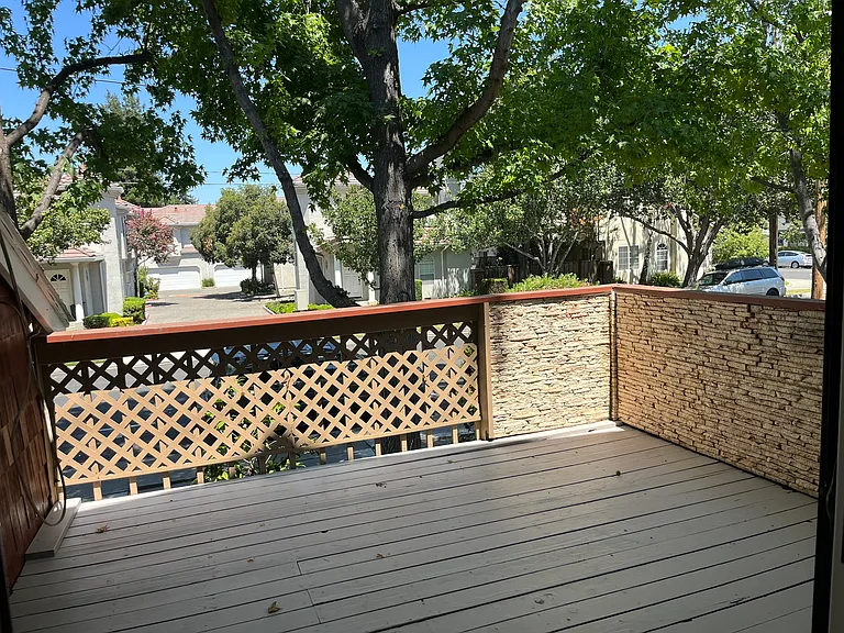 44 E Latimer Ave — Photo 9