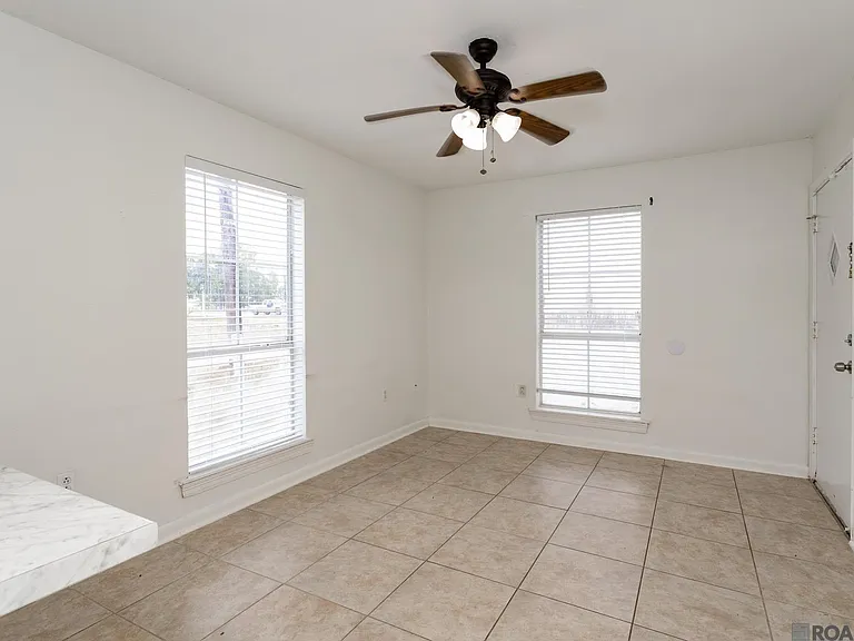 3431 Brightside Dr — Photo 5