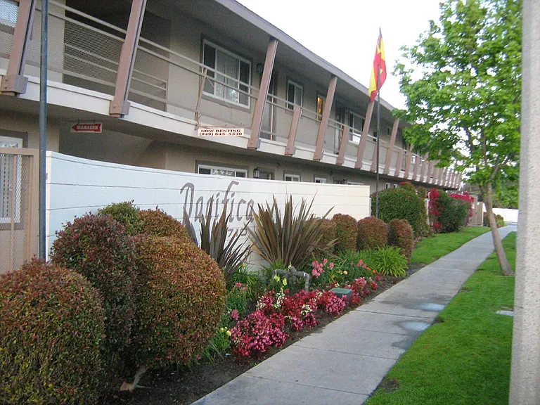 Pacifica Apartments — Photo 6