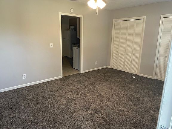 3rd image of 1127 Palmer Dr
