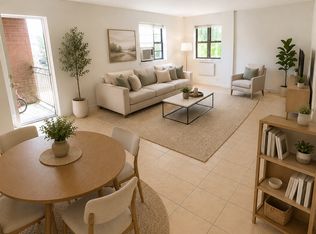 29-11 Newtown Ave #2C, Astoria, NY 11102