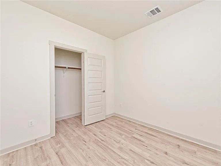 7512 Daves Landing Dr — Photo 20