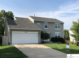 16320 Erskine St, Omaha, NE 68116