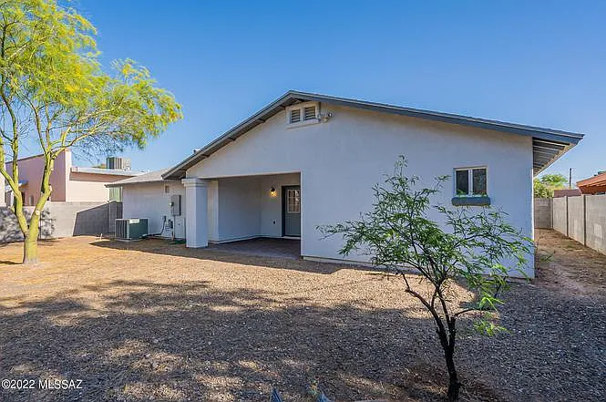 Backyard/Patio