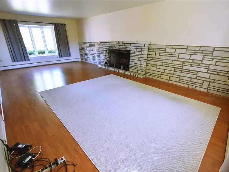 122 E Plainfield Ave — Photo 7