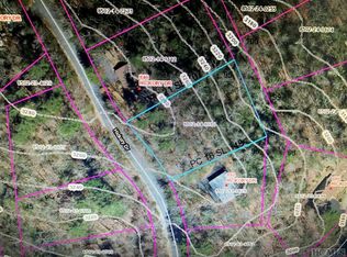 95 Hickory Dr, Cashiers, NC 28774
