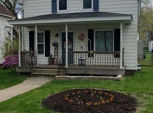 1436 Clark St, Dekalb, IL 60115