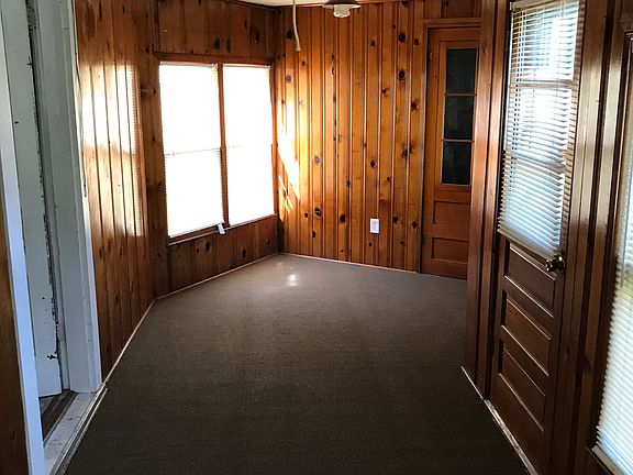 4th image of 506 S Sibley St