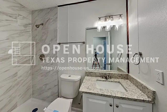 6001 Maple Springs Dr — Photo 17