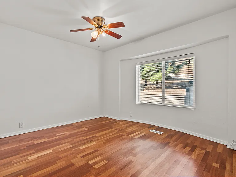 35401 Ridge Route Rd — Photo 35