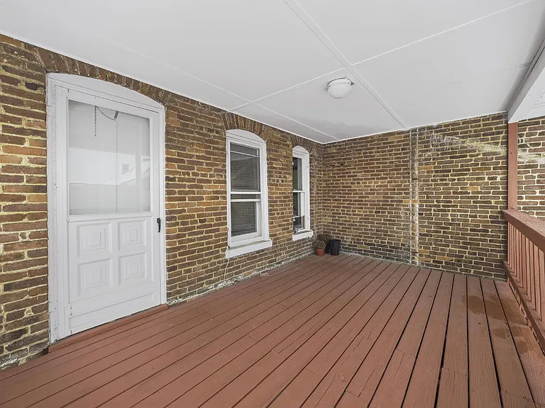 1001 Pope Ave — Photo 27