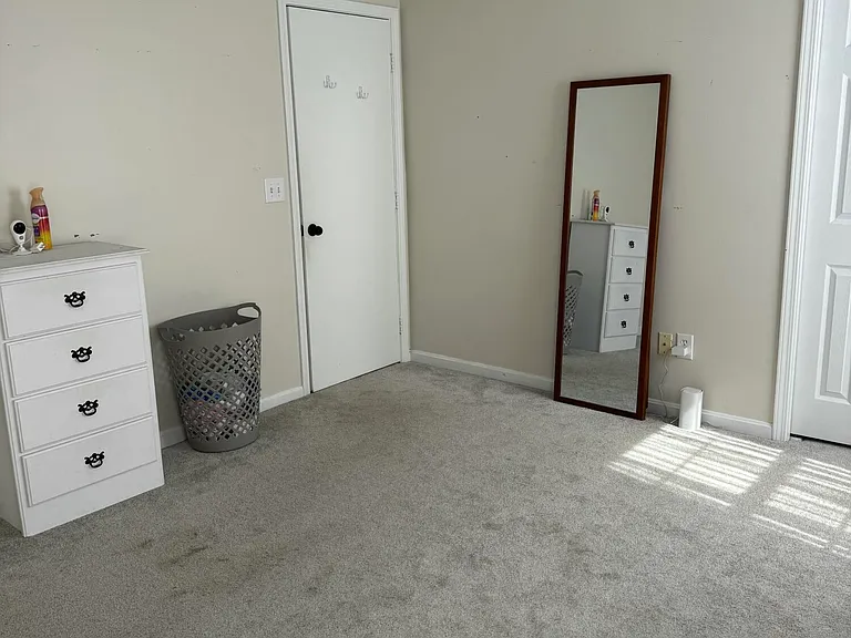 4110 Hickoryview Dr — Photo 8