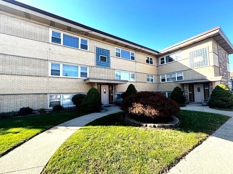 1st image of 2800 N 72nd Ct APT 7